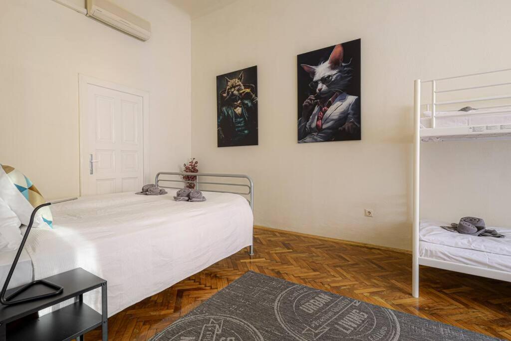 Gentleman Apartment Budapest Exterior photo
